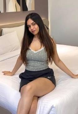 Haldwani escort in hotel